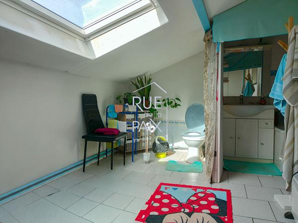 86140 LENCLOITRE Cible investisseurs - Maison Lencloitre 3 pièce(s) 126.39 m2 -