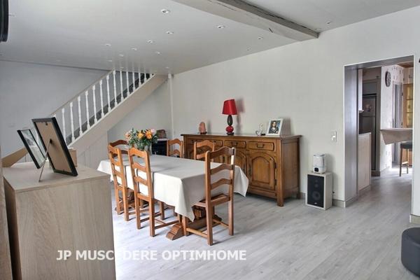 CREIL (60) EXCLUSIVITÉ – MAISON DE VILLE FAMILIALE RÉNOVÉE – 150 m² – 5 PIÈCES – JARDIN & GARAGES – PROCHE GARE
