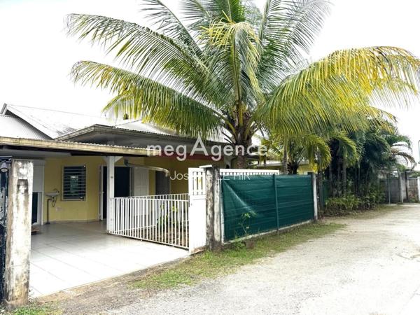 Maison à REMIRE-MONTJOLY, 97354 - 4 pièces 98m²