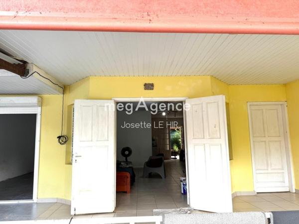 Maison à REMIRE-MONTJOLY, 97354 - 4 pièces 98m²
