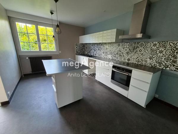 Maison à LA ROCHE-SUR-YON, 85000 - 5 pièces 130m²