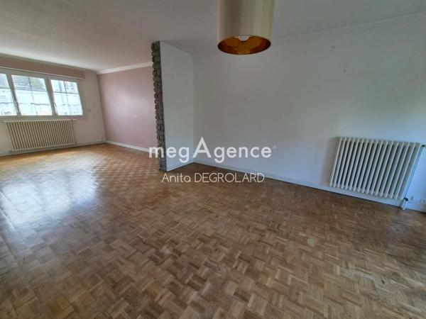 Maison à LA ROCHE-SUR-YON, 85000 - 5 pièces 130m²