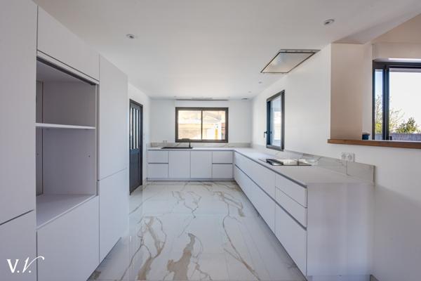 Maison à vendre 1 385 000 € Arcangues 6 p 182 m² DPE A
