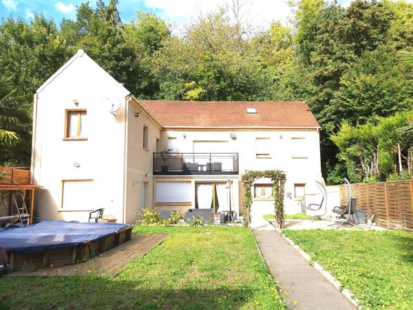 Grande Maison Traditionnelle - 20' a pied Gare de Pontoise....