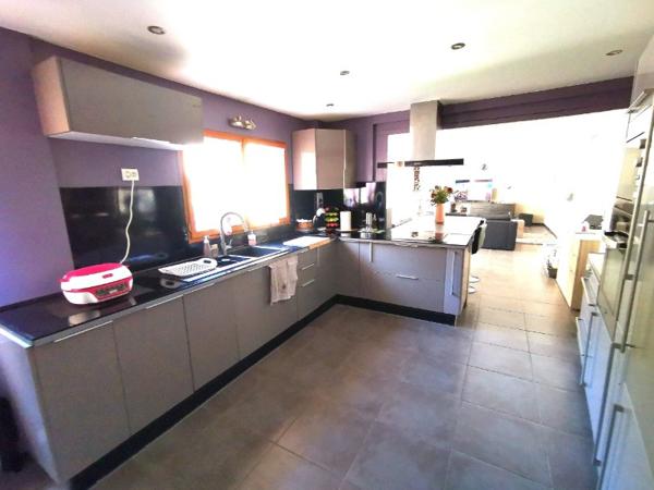 Grande Maison Traditionnelle - 20' a pied Gare de Pontoise....