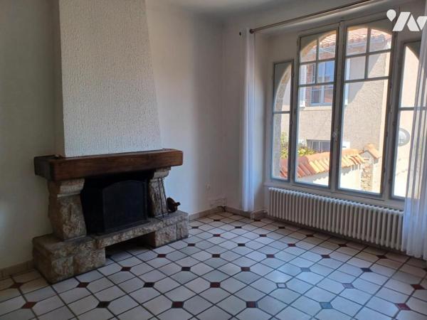 MAISON D'EXCEPTION DANS LE QUARTIER MEDIEVAL