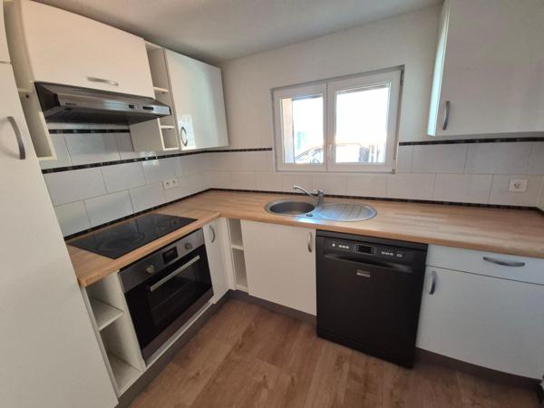 Une maison rénovée pleine de charme, une immense grange au potentiel incroyable et un cadre de vie paisible à Rosenau… Le coup de cœur pourrait bien être au rendez-vous !