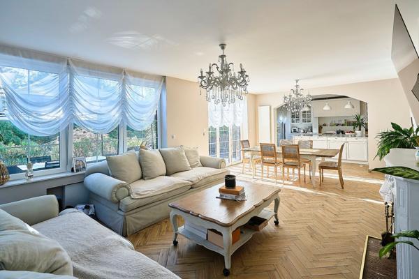 Vente Maison de luxe Hem 9 Pièces 230 m²
