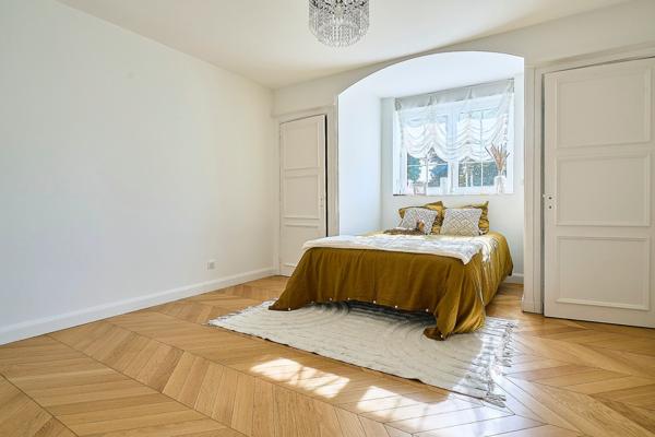 Vente Maison de luxe Hem 9 Pièces 230 m²