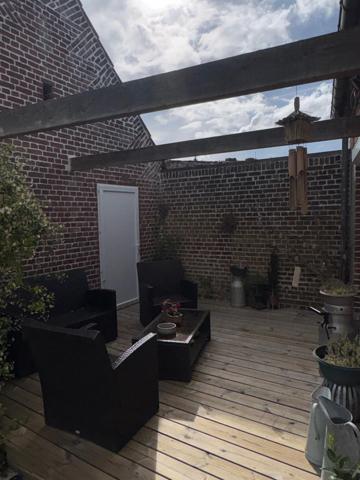 Super maison avec de généreux volume pour vous épanouir
