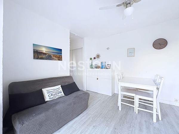 Charmant studio de 25 m² avec coin nuit séparé, piscine et parking privatif à Gruissan
