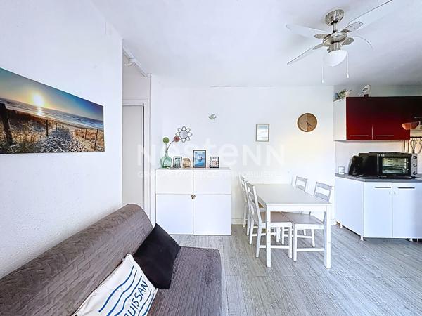 Charmant studio de 25 m² avec coin nuit séparé, piscine et parking privatif à Gruissan
