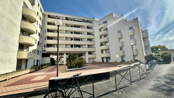 Appartement avec terrasse exceptionnelle à Bordeaux Caudéran