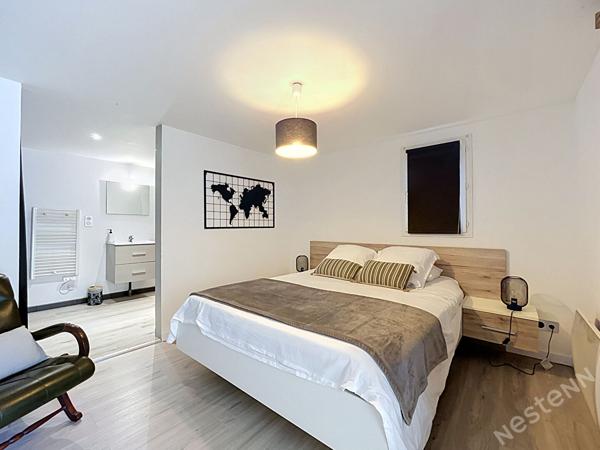 Secteur de Villeneuve Sur Lot - Maison avec vue de 150 m² avec sous-sol, garage et piscine dans un environnement privilégié