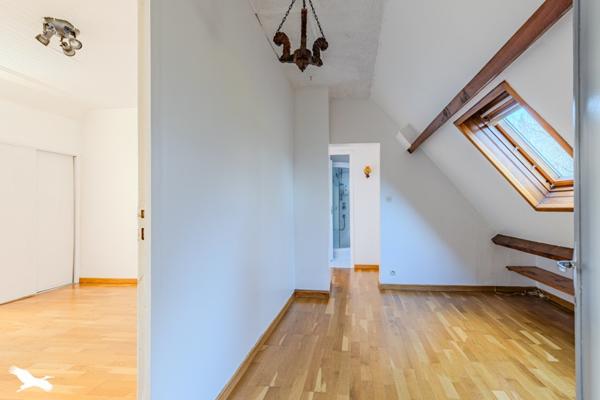 Maison à vendre |                                       Saint-Seurin-sur-l'Isle |                                        5 pièces  |  123 m²