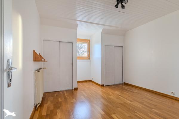 Maison à vendre |                                       Saint-Seurin-sur-l'Isle |                                        5 pièces  |  123 m²
