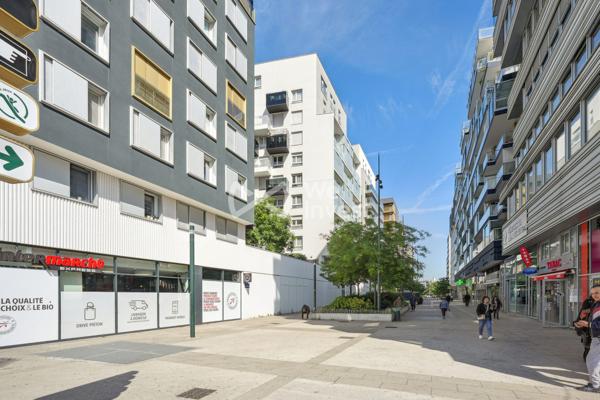T3 récent terrasse Asnières Métro Courtilles