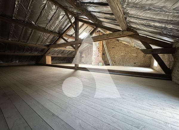 Maison 16 pièces 360 m2