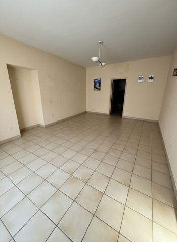 Maison 16 pièces 360 m2