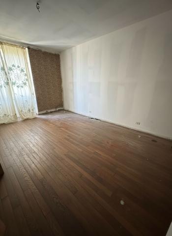 Maison 16 pièces 360 m2