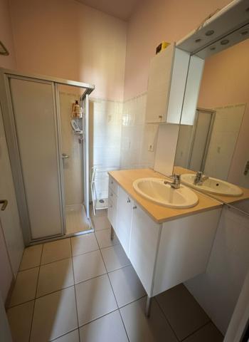 Maison 16 pièces 360 m2