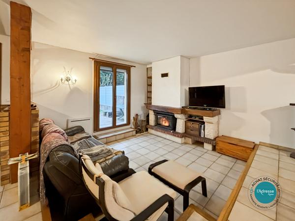 Maison 8 pièce(s) Baulne