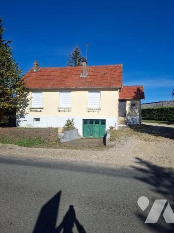 Maison à vendre à Vasselay (18110) dans le Cher (18)

Située à Vasselay, cette maison à vendr...