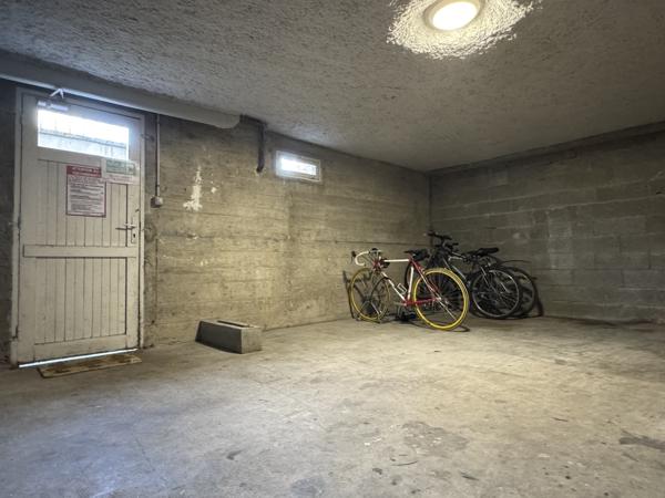 Appartement
         6 pièces
        - 112 m² Exclusivité 310 000 € *