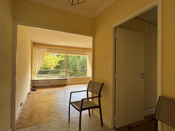 Appartement
         6 pièces
        - 112 m² Exclusivité 310 000 € *