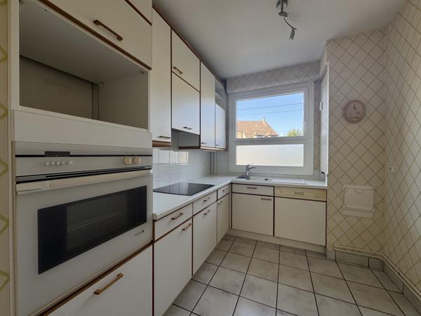 Appartement
         6 pièces
        - 112 m² Exclusivité 310 000 € *
