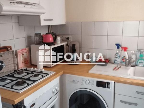 Location Appartement 3 pièces 62.3 m² - 9 RUE ERNEST PEROCHON Niort 79000