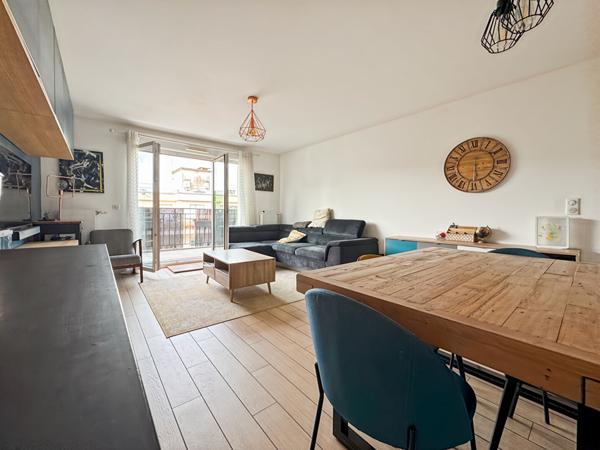 Appartement 3 pièces standing Centre Ville Rosny-sous-Bois !