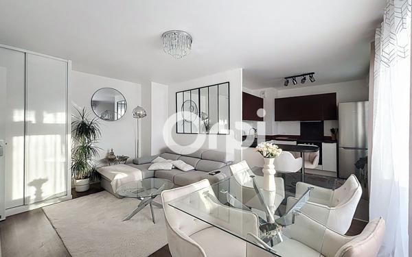 Appartement à vendre    3 pièces • 54,92 m2 Dammarie-les-Lys