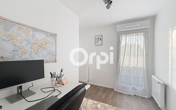 Appartement à vendre    3 pièces • 54,92 m2 Dammarie-les-Lys