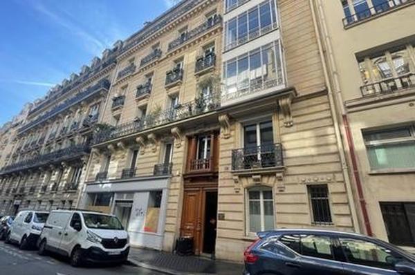 Bureaux à vendre Paris 17 - Calme sur cour et entièrement rénovés
