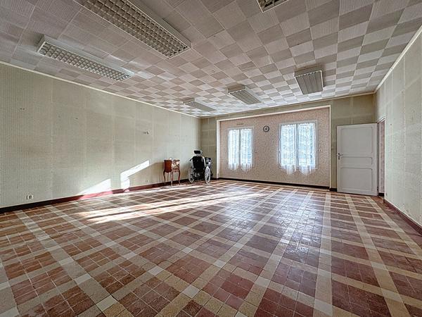 Maison de bourg à vendre à Belligné - 5 chambres - proche commodités