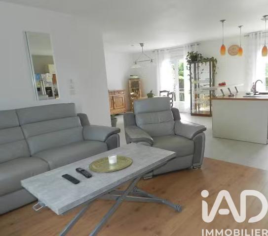 Maison à vendre 5 pièces 103 m² Saint-Pierre-en-Auge