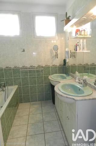 Maison à vendre 5 pièces 103 m² Saint-Pierre-en-Auge