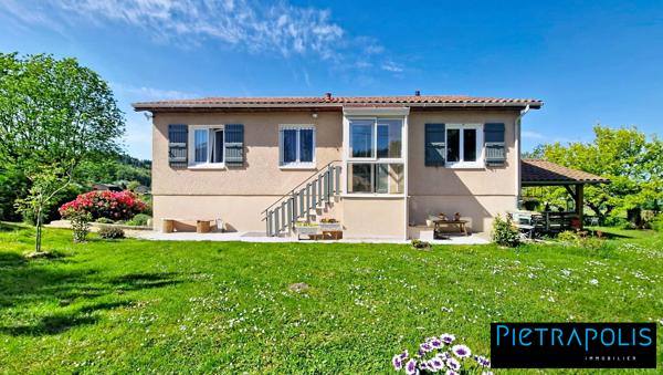 Saint Bonnte des Bruyères – 3 chambres – 90 m² – terrain 2 357 m² – sous-sol complet