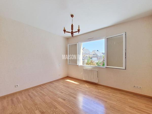Pléneuf Val-André-Maison avec vie de plain-pied et espace indépendant proche des commerces
