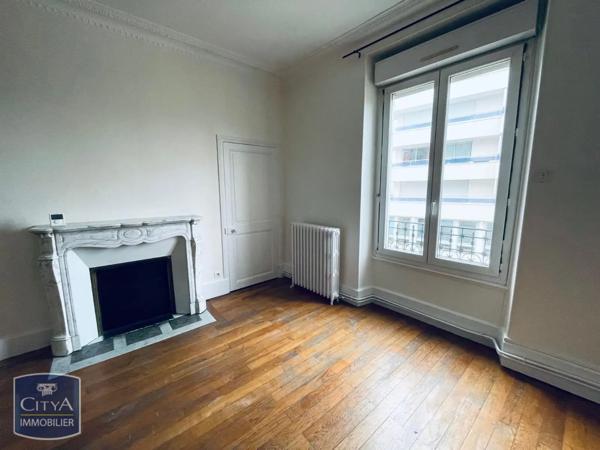 Appartement à louer 3 pièces 56.9m² Bourges (18000)