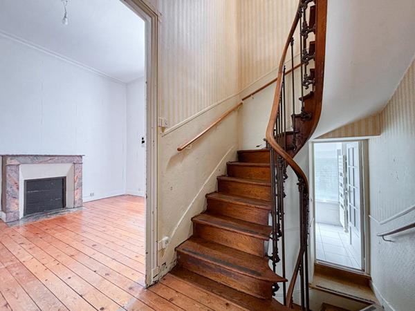 ANGERS Lafayette / Gare : Maison angevine de 140 m², 4 chambres avec jardin, grenier aménageable et cave !