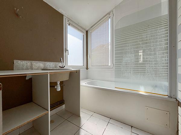 ANGERS Lafayette / Gare : Maison angevine de 140 m², 4 chambres avec jardin, grenier aménageable et cave !