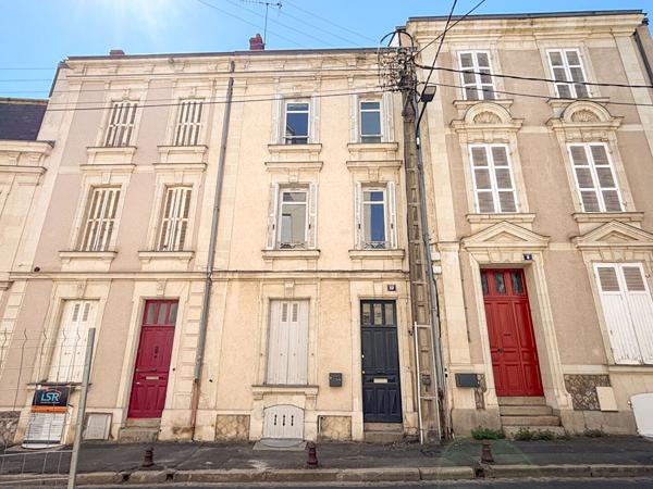 ANGERS Lafayette / Gare : Maison angevine de 140 m², 4 chambres avec jardin, grenier aménageable et cave !