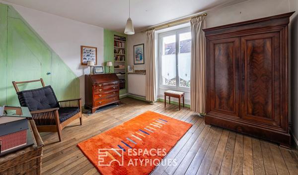 La maison de maître dans le centre historique de Chilly-Mazarin