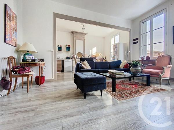 Appartement F4 à vendre  4 pièces - 98,40 m2 ROCHEFORT - 17