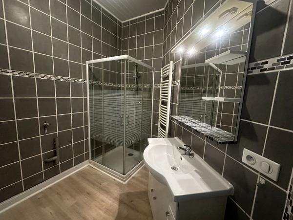 Appartement Pont De Cheruy 3 pièce(s) 70 m2