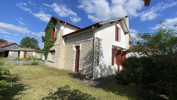 Luxey - Maison de village - 4 ch - Dépendances - 1700m2 de terrain - Landes (40) - Nouvelle Aquitaine