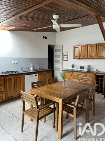 Maison à vendre 7 pièces 139 m² Le Tampon