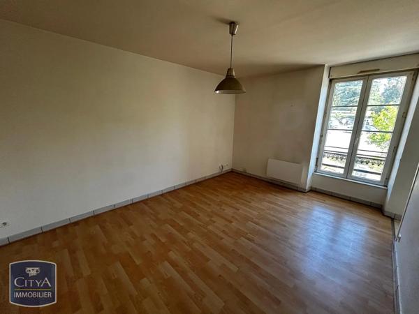 Appartement à louer 2 pièces 37.83m² Cholet (49300)
